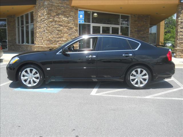 Infiniti M35 2007 photo 2