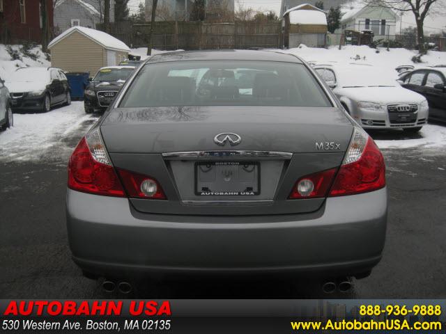 Infiniti M35 4WD 4dr 4x4 SUV Sedan
