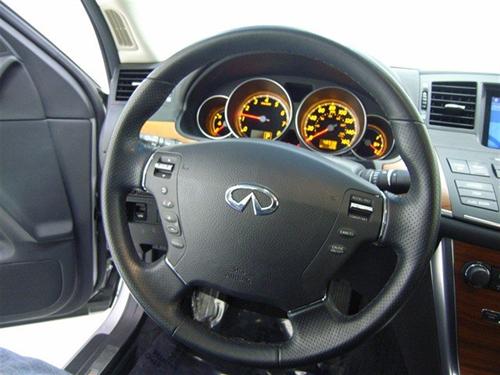 Infiniti M35 2007 photo 3