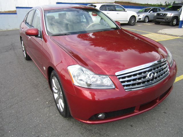 Infiniti M35 2007 photo 2