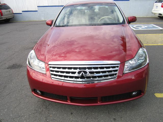 Infiniti M35 2007 photo 3