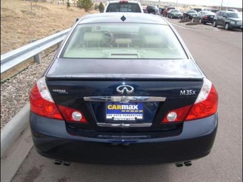 Infiniti M35 2007 photo 2