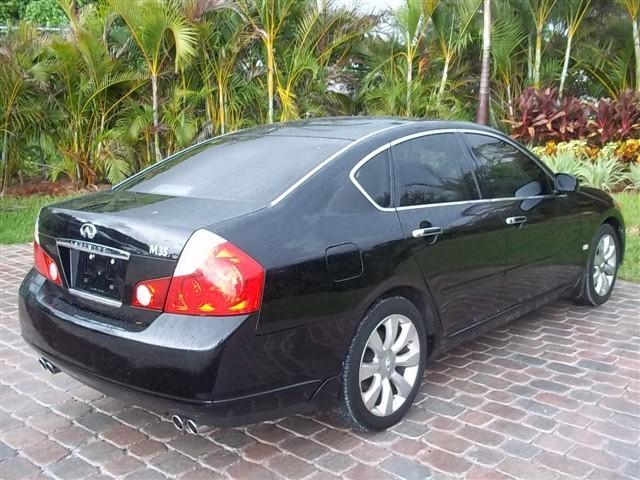 Infiniti M35 2007 photo 3
