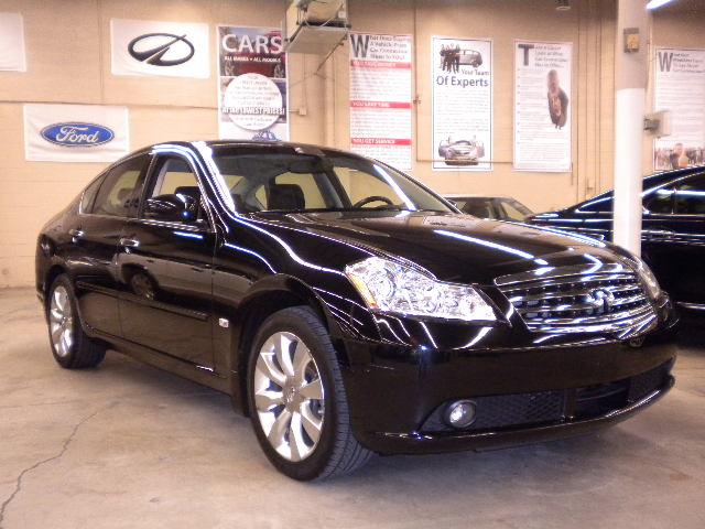 Infiniti M35 EX - DUAL Power Doors Sedan