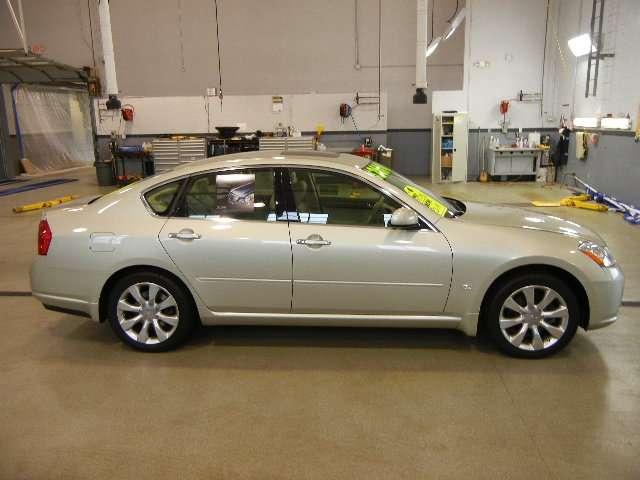 Infiniti M35 2007 photo 2