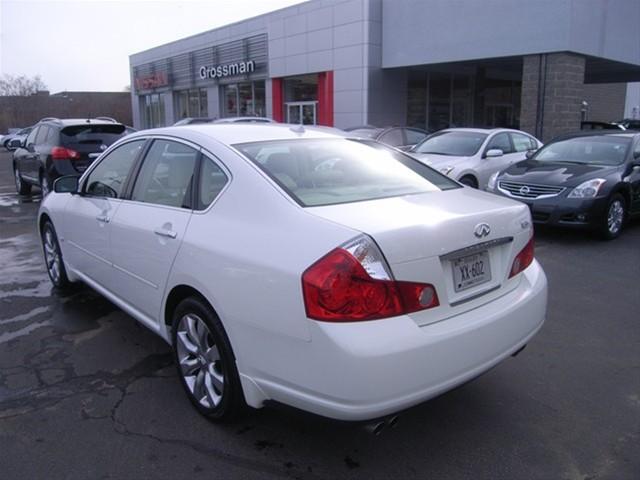 Infiniti M35 2007 photo 1