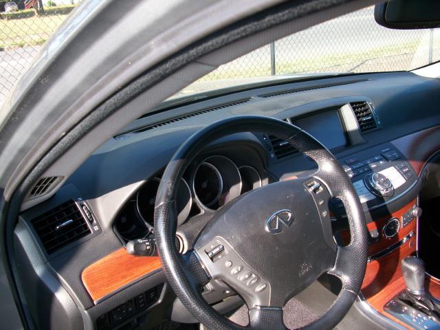 Infiniti M35 2007 photo 3