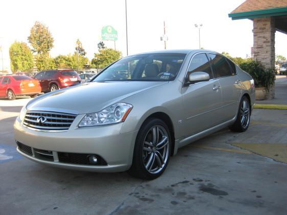 Infiniti M35 2007 photo 2