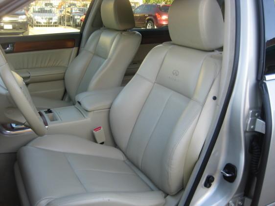 Infiniti M35 2007 photo 4