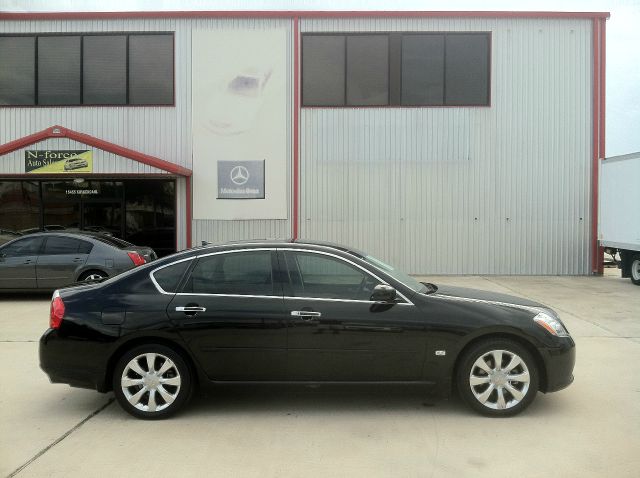 Infiniti M35 2007 photo 4