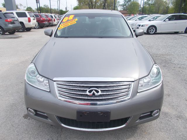 Infiniti M35 2008 photo 2