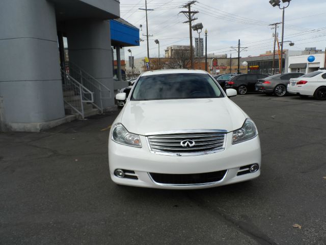 Infiniti M35 2008 photo 4