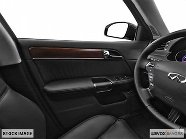 Infiniti M35 2008 photo 2