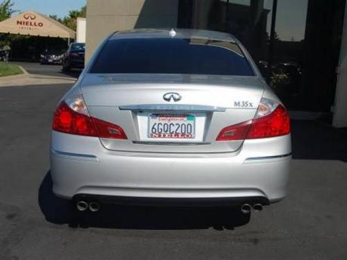 Infiniti M35 2009 photo 3