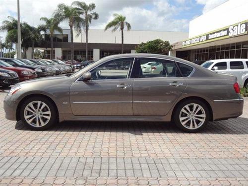 Infiniti M35 2009 photo 1