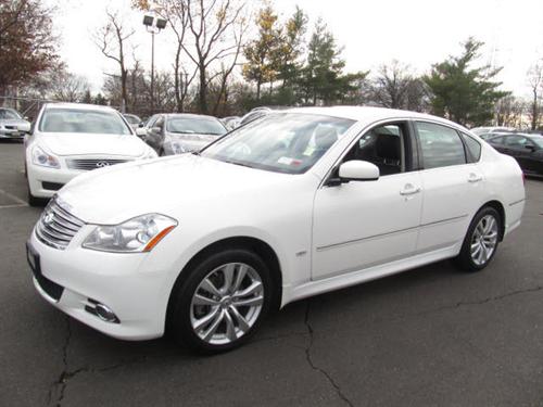 Infiniti M35 2009 photo 2