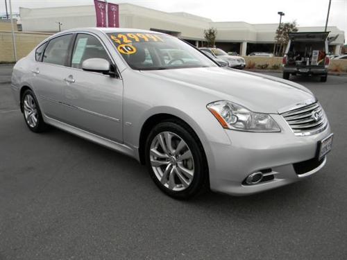 Infiniti M35 2010 photo 1
