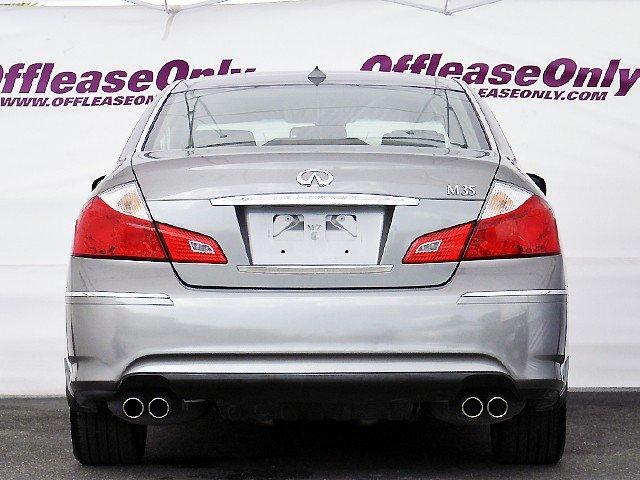 Infiniti M35 2010 photo 4