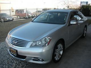 Infiniti M35 2010 photo 4