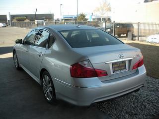 Infiniti M35 2010 photo 5