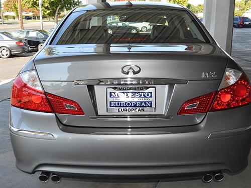 Infiniti M35 2010 photo 3