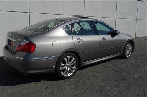 Infiniti M35 2010 photo 5