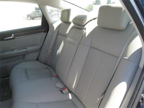 Infiniti M35 2010 photo 2