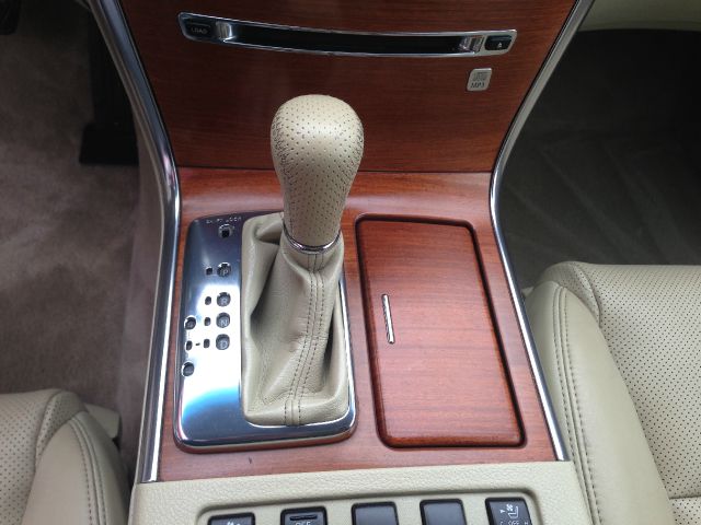 Infiniti M35x 2007 photo 10