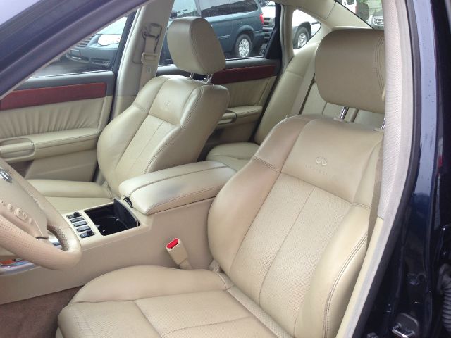 Infiniti M35x 2007 photo 19