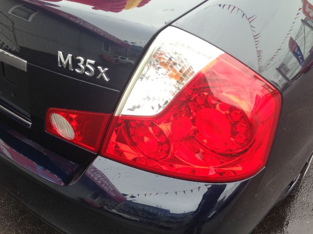 Infiniti M35x 2007 photo 28