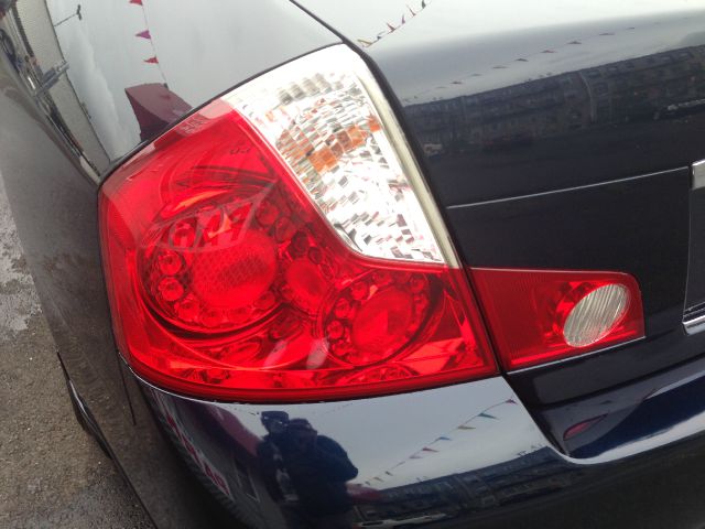 Infiniti M35x 2007 photo 29