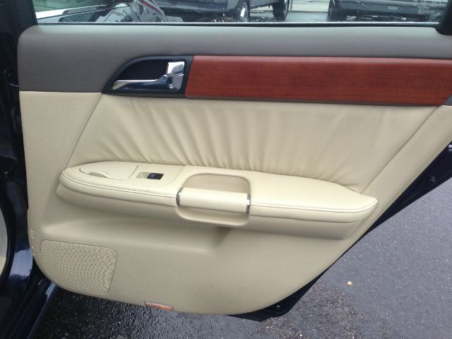 Infiniti M35x 2007 photo 39