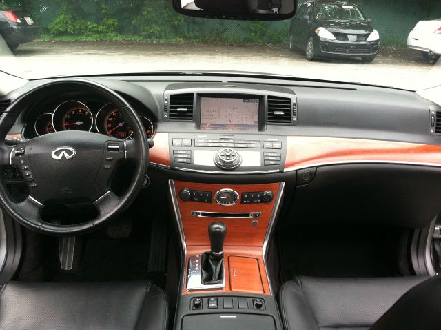 Infiniti M35x 2007 photo 21