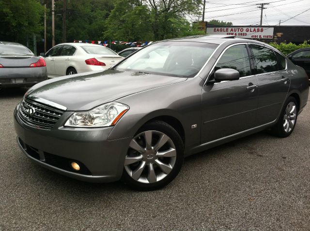 Infiniti M35x 2007 photo 22