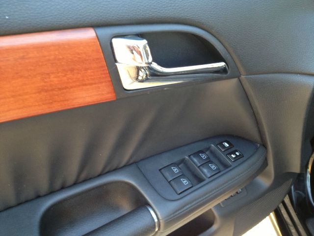 Infiniti M35x 2007 photo 10