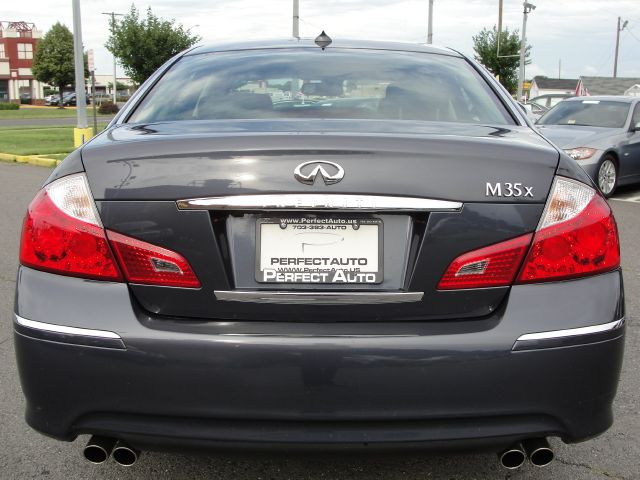 Infiniti M35x 4dr Sdn GS Sedan