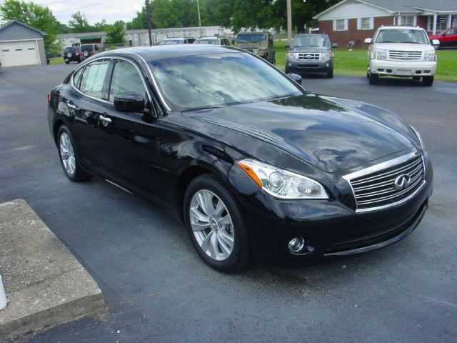Infiniti M37 2011 photo 13