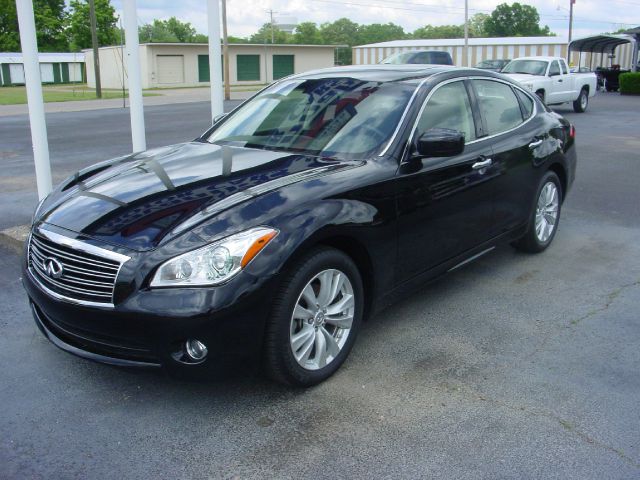 Infiniti M37 2011 photo 14