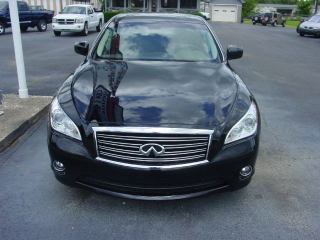 Infiniti M37 2011 photo 7