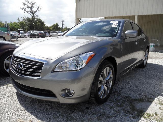 Infiniti M37 2012 photo 19