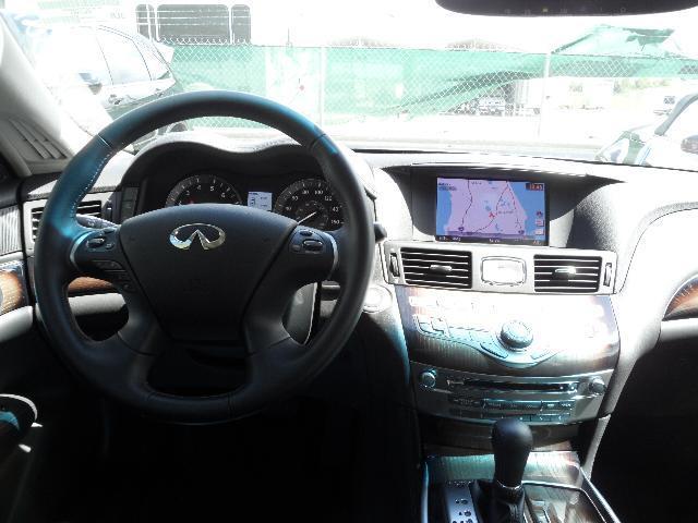 Infiniti M37 2012 photo 6