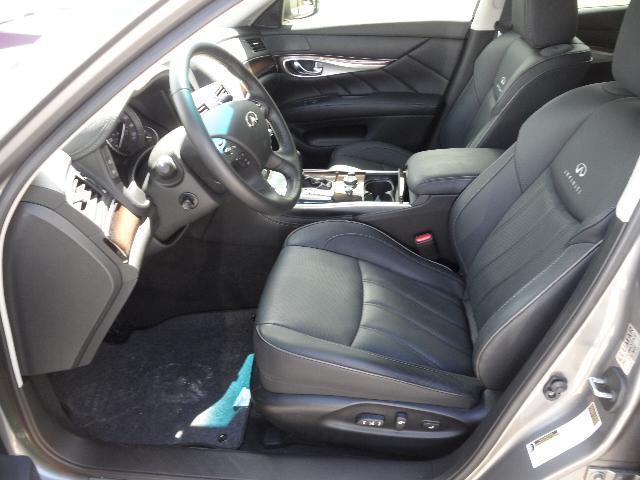 Infiniti M37 2012 photo 8