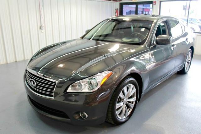 Infiniti M37 2012 photo 4