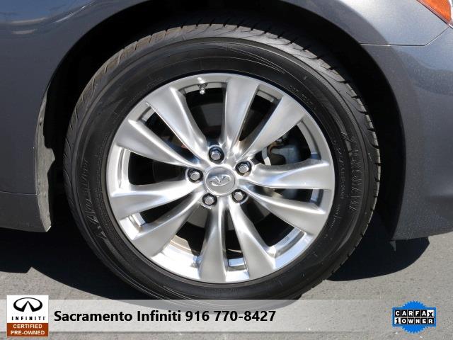 Infiniti M37 2012 photo 1