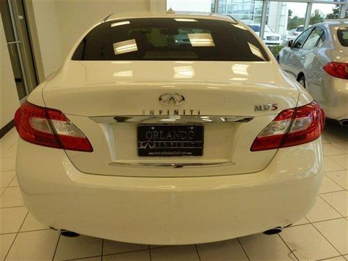 Infiniti M37 2012 photo 1