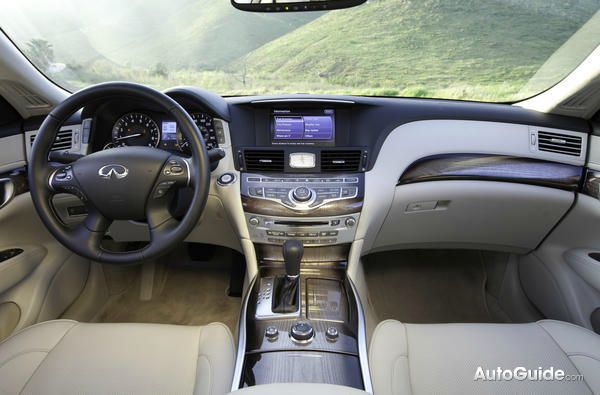 Infiniti M37 2013 photo 1