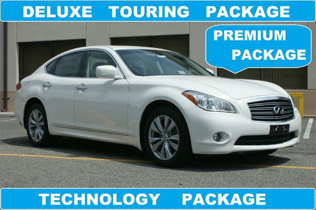 Infiniti M37x 2011 photo 4
