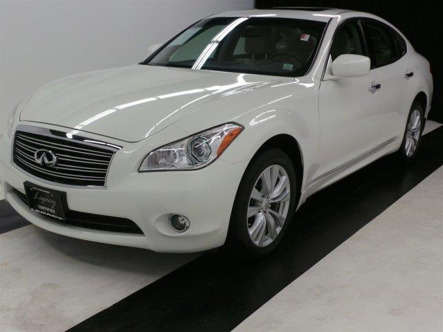 Infiniti M37x 2011 photo 4