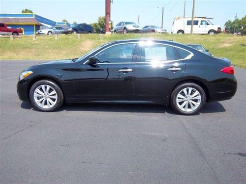 Infiniti M37x 2011 photo 1