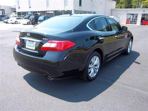 Infiniti M37x 2011 photo 4